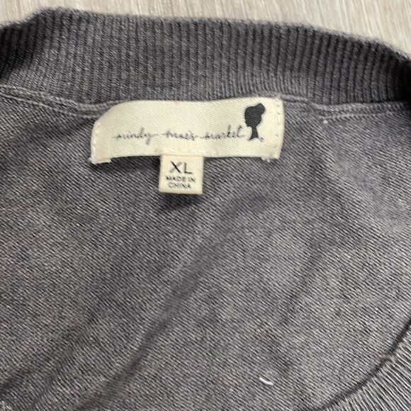 Mindy Mae’s Market Sweater - Picture 2 of 5